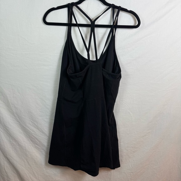 Old Navy Active Black Powerchill Camisole Womens Size XXL - Picture 2 of 4